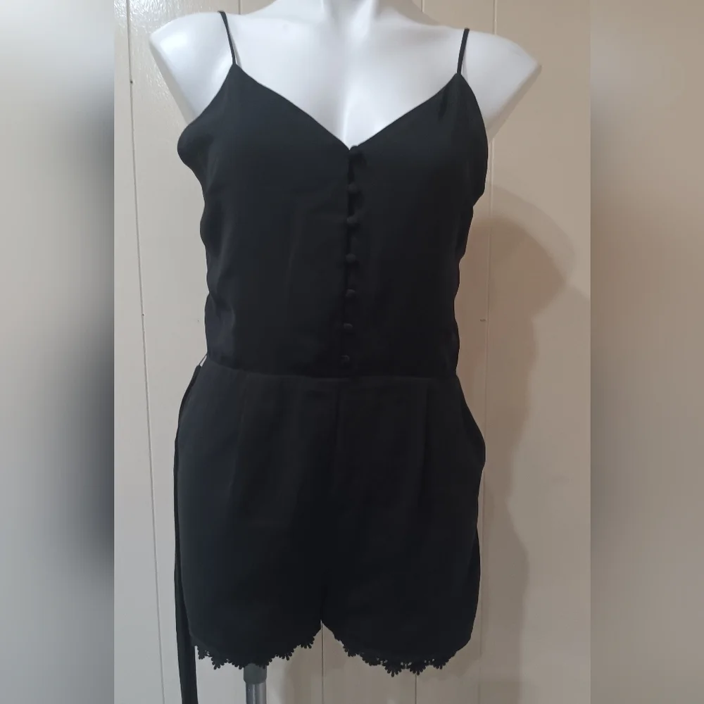 Naked Zebra Black Lace Hem Summer Romper Size S Playsuit Sleeveless Button Down - Picture 9 of 15